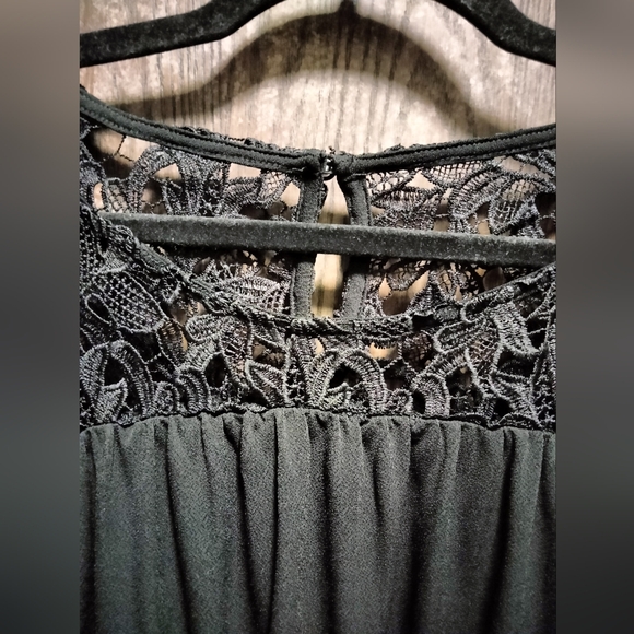 NWT Torrid Embroidered Blouse - Picture 2 of 12